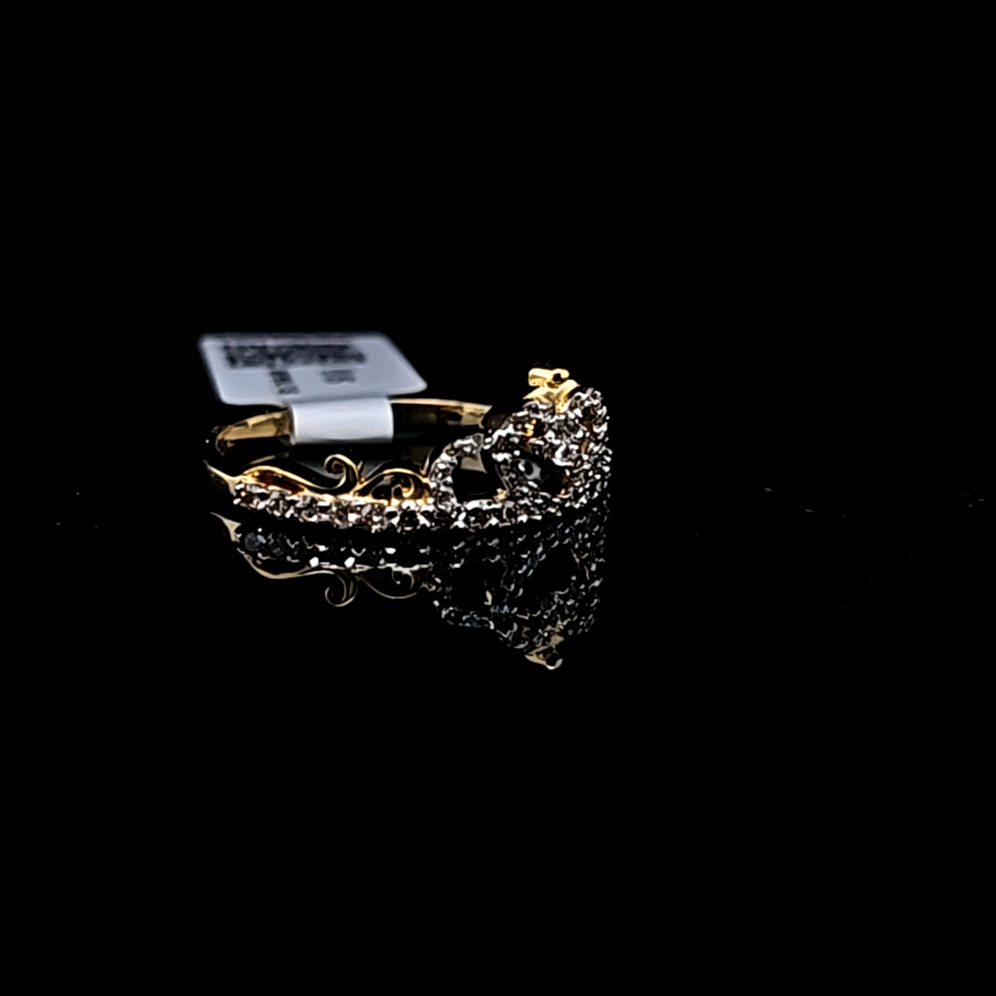 Crown Shape Ladies Diamond Ring