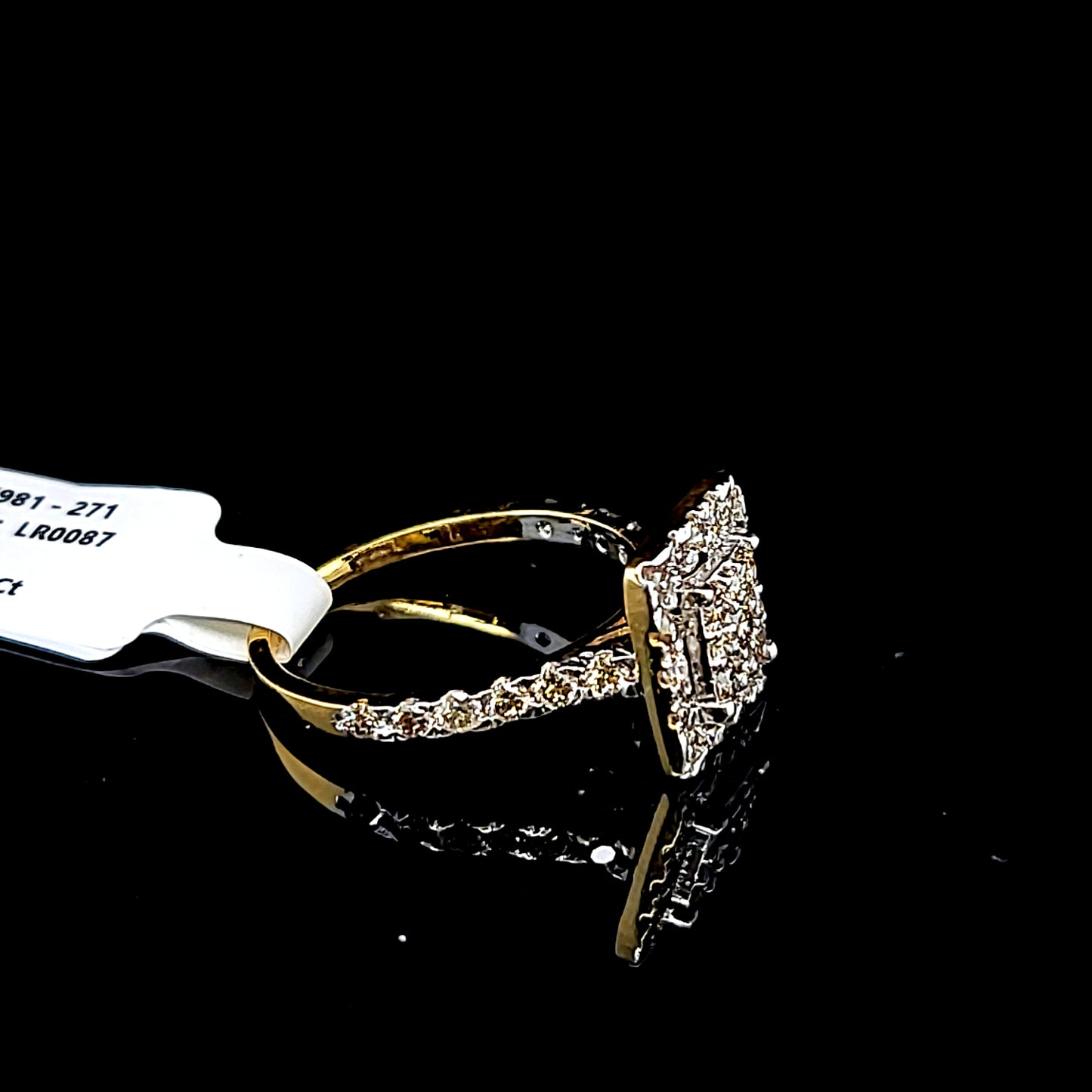 Ladies Diamond Ring