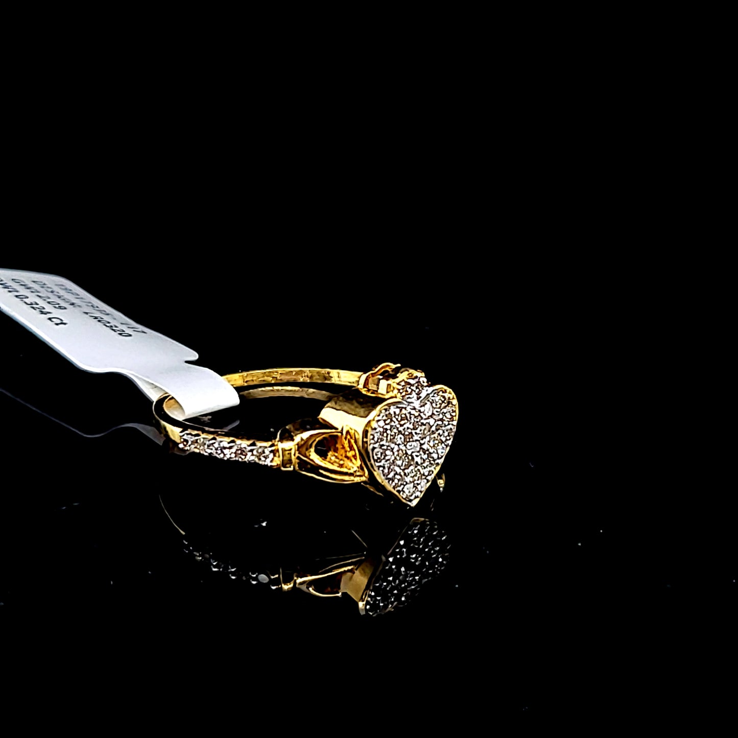 Heart Shaped Claddagh Ladies Diamond Ring