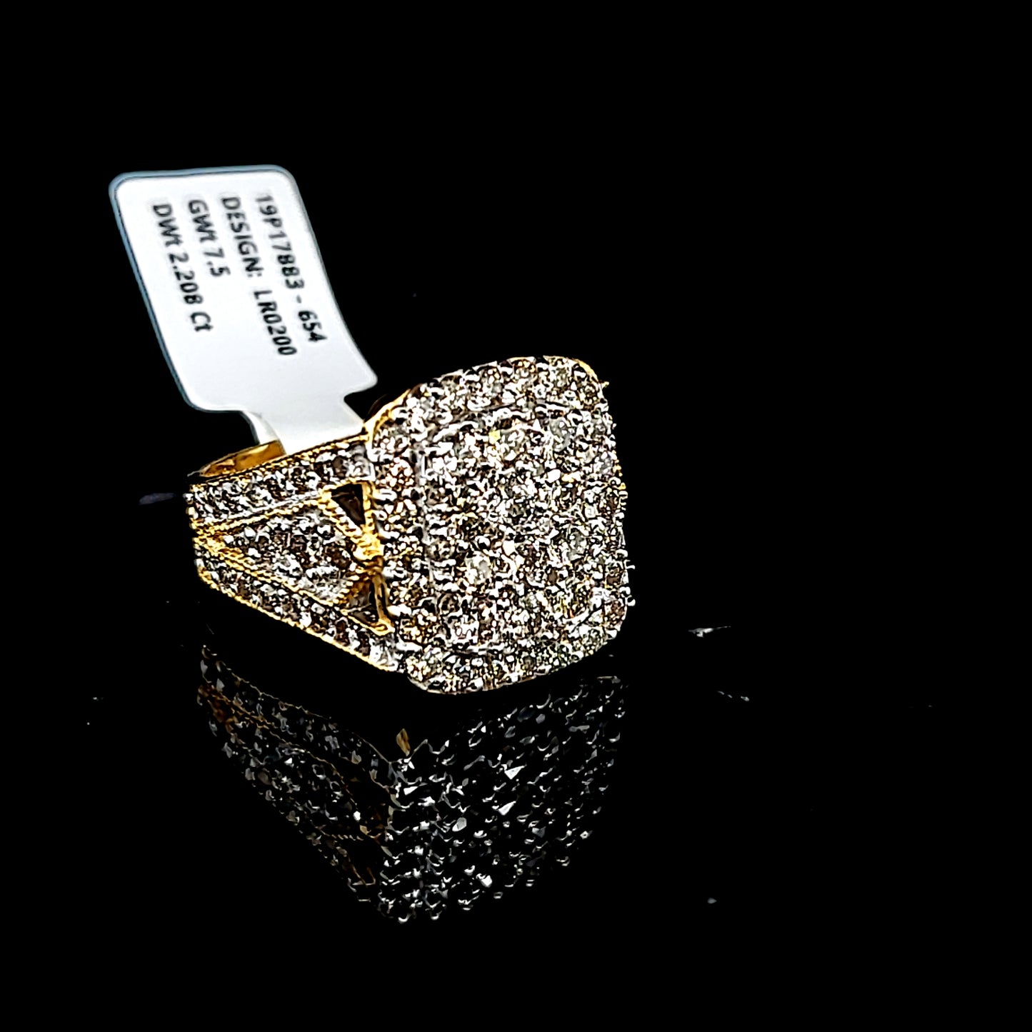 Ladies Diamond Ring