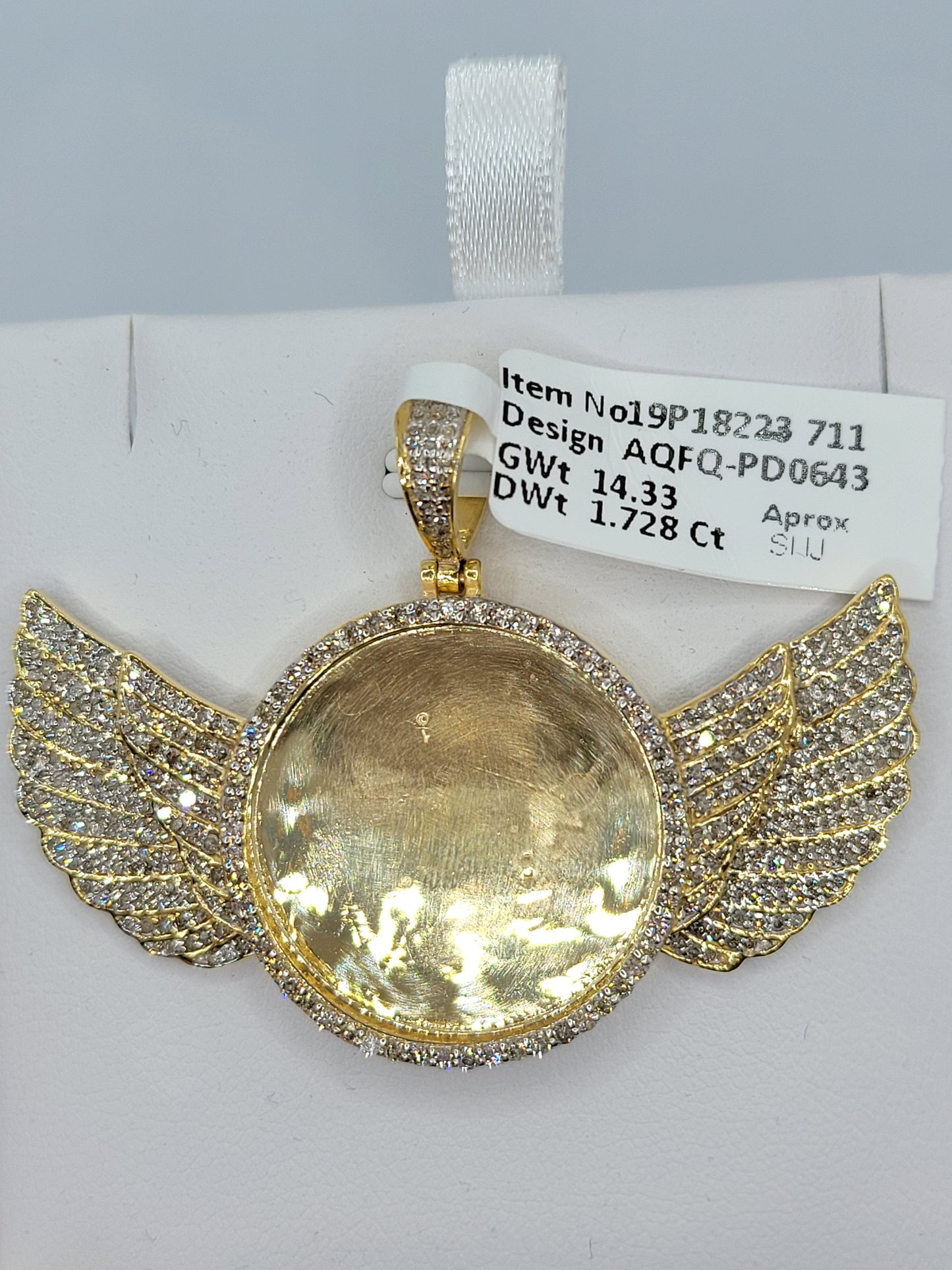 Memorial Wings - Picture Diamond Pendant